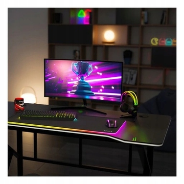 Ігровий комп'ютерний стіл Huzaro HERO 1.6 White