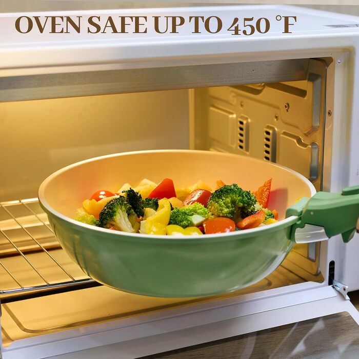 Набір посуду керамічний 23 предмети з антипригарним покриттям та знімними ручками, чорний. Підходить для всіх типів плит, включаючи індукційні. Сковороди 20/26 см, каструля 18 см, сотейник 24 см. Можна використовувати в духовці.