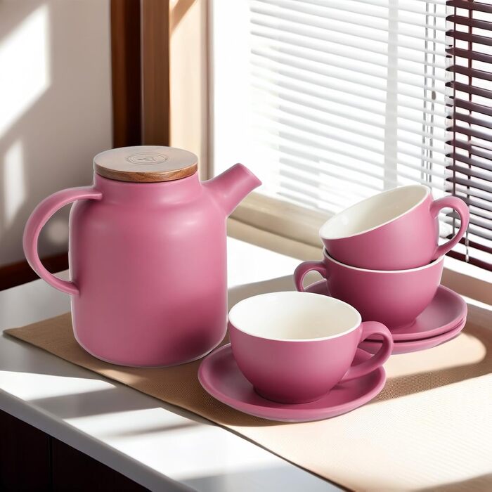 Набір кавових чашок Капучіно Yundu 4 шт. по 300 мл – керамічні чашки з блюдцями, матова палітра темних відтінків для латте-арту та бариста, великий набір мока чашок та блюдець (Матовий фіолетовий)