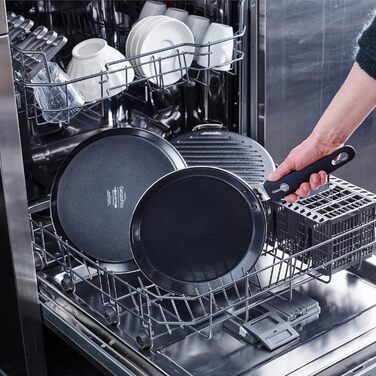 GreenPan Essentials кругла гриль-сковорода 28 см, керамічне антипригарне покриття, без PFAS, для індукції, для посудомийки, чорна