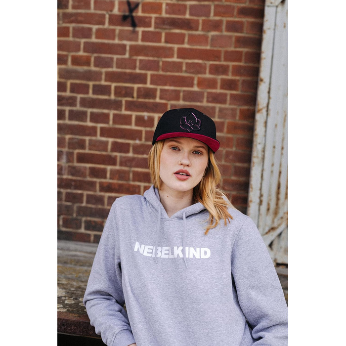 Кепка Nebelkind Snapback Steini Der Keller, універсальний розмір, регульована, чорно-рожева, для чоловіків та жінок
