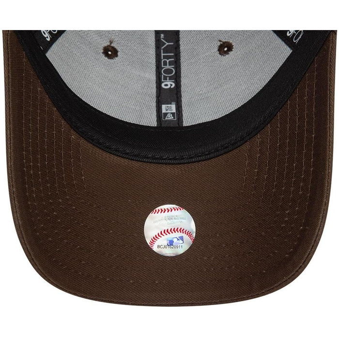 Кепка New Era New York Yankees MLB League Essential Rose 9Forty Adjustable для жінок, універсальний розмір