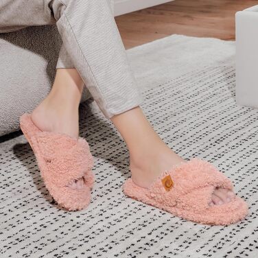 Жіночі плюшеві халапи (тапочки) SmarTigi, зимові, теплі, м'які, з антиковзким покриттям, рожеві (42/43 EU)