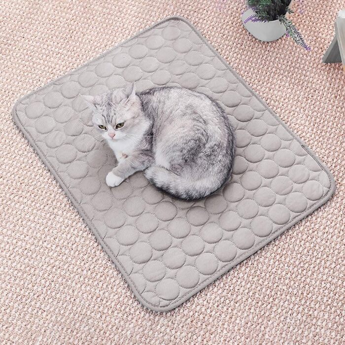 Килимок охолоджуючий для собак 150x100 см, самоохолоджуючий, для собак та котів, миючий, сірий (M)