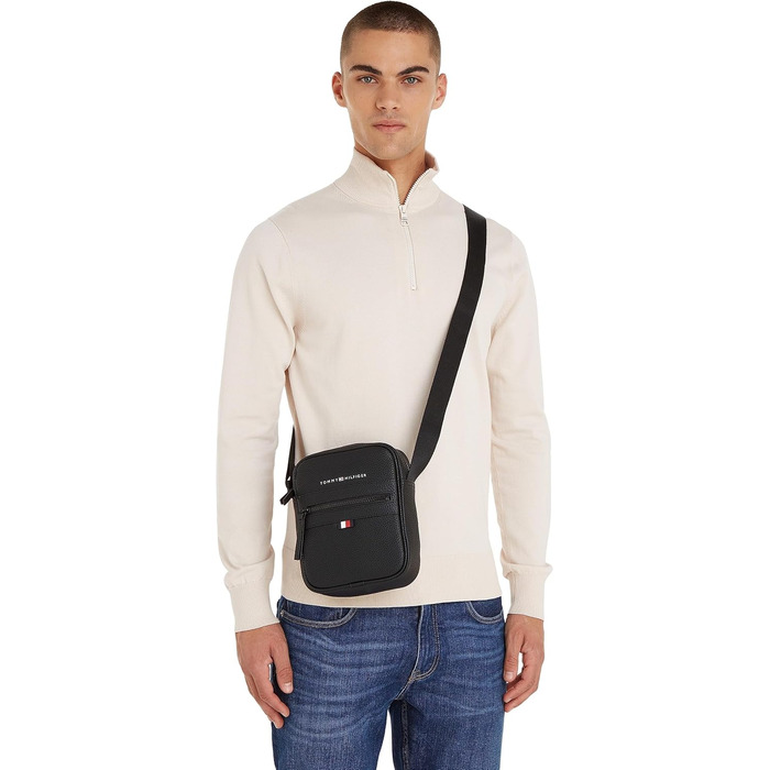 Чоловіча сумка-месенджер Tommy Hilfiger ESSENTIAL PU MINI REPORTER чорного кольору