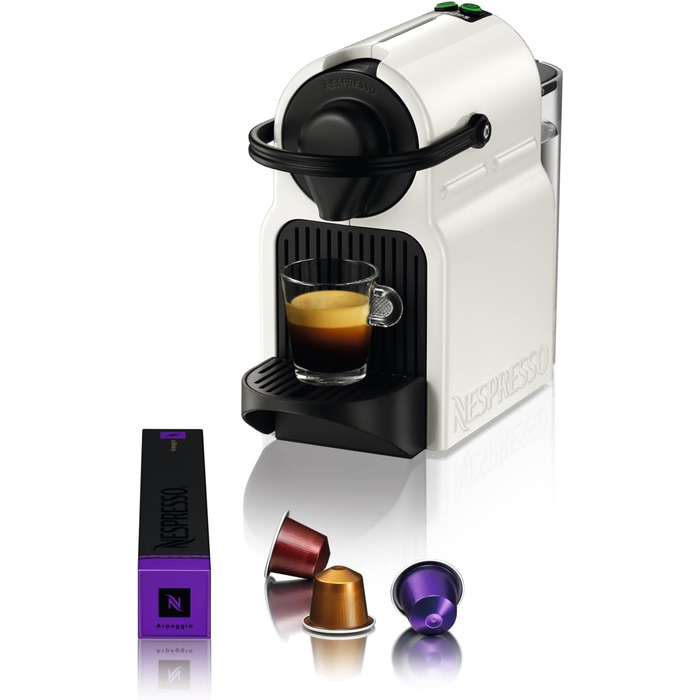 Кавомашина Nespresso Inissia чорно-біла