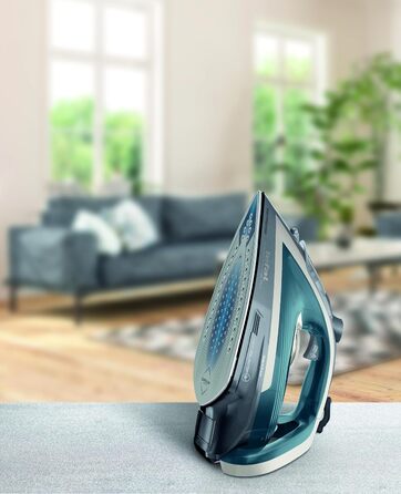 Парова праска Tefal Ultragliss Plus FV6842, 2800 Вт, знімний колектор накипу, подача пари 50 г/хв, паровий удар 260 г/хв, автоматичне вимкнення, захист від накипу, антицарапка, бірюзово-сіра