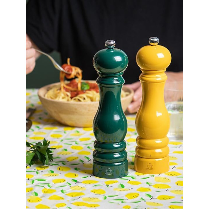 PEUGEOT - Pfeffermühle Paris u'Select 22 cm - ParisRama - 6 pre-set grind settings - Made from PEFC-certified wood - French know-how - Lacquered in saffron yellow