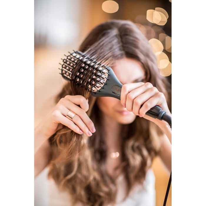 Випрямляч для волосся Remington 2in1 CB7400: Щітка-випрямляч, чорний, 150-230°C