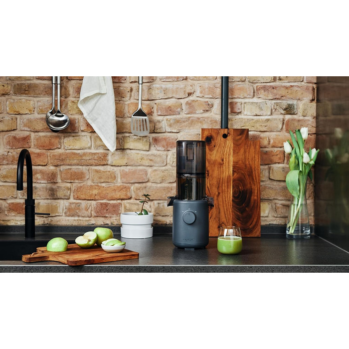 Hurom Slow Juicer | Vegetable and Fruit Juicer | H310 | Easy to Clean & Quiet Motor Electric Juicer with Mesh Filter | 150 Watts | BPA Free | Sleek Design | 220ml, Lavender