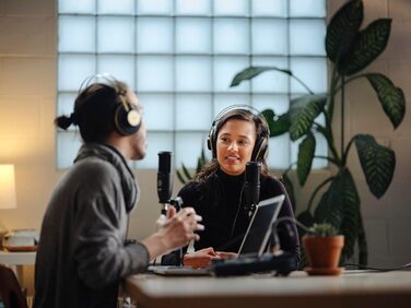 Мікрофон AKG P120 - студійний, велика мембрана, для запису, чорний