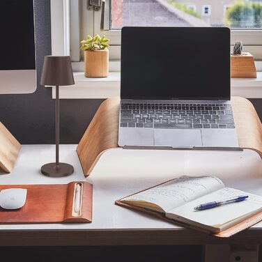 LED акумуляторні настільні лампи Klighten (2 шт.), диммування, для дому та вулиці, USB-зарядка, 3000K, рожевий, IP54, алюміній