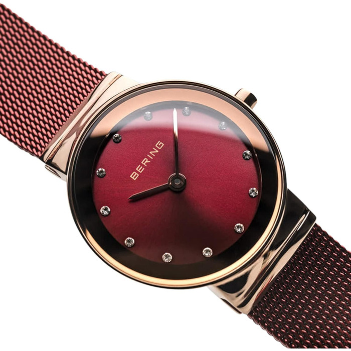 Годинник Bering для жінок на кварцовому механізмі | Сріблястий годинник на зап'ястя з нержавіючої сталі 26 мм | Браслет Міланська петля | Сапфірове скло | 5 ATM | 10126 (10126-363)