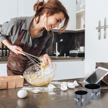 Набір форм для випічки Relaxdays, 4 шт., Ø 12-18 см, сталь вуглецева, антипригарне покриття, круглі, антрацит