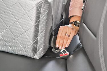 Автокрісло для собак та котів | Чорний велюр | 57x50 см | Зручне автоліжко для тварин