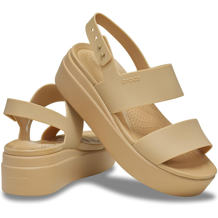 Crocs Brooklyn Wedge сандалі жіночі бежеві (34 EU) - комфортні босоніжки на платформі