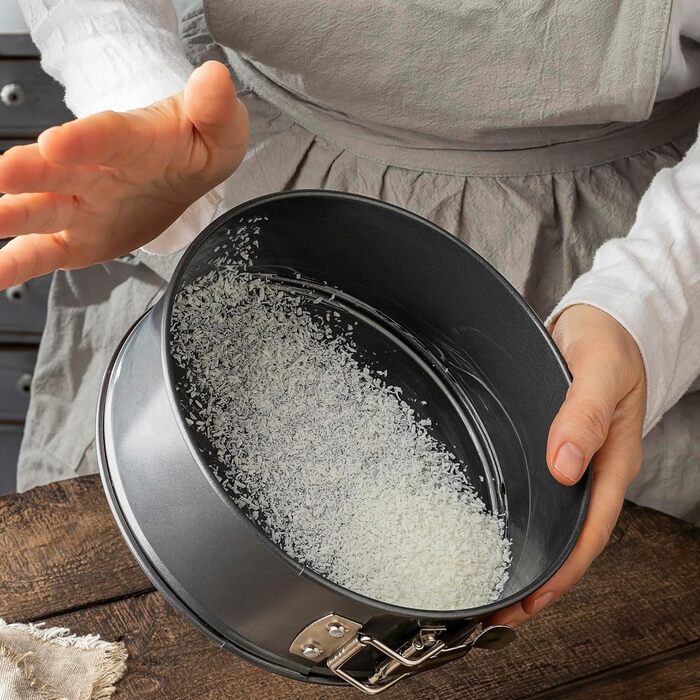 Форма для випічки Wenco Premium Mini-Springform, кругла, Ø 18 см, з антипригарним покриттям, з вуглецевої сталі, м'ятно-зелена (Версія 2022)