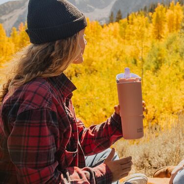 BOTTLE BOTTLE Insulated Water Bottle with Straw and Handle, Stainless Steel Water Bottles for Car, Sports, Home, Office, and School, 750 ml, Leak-Proof, Peach