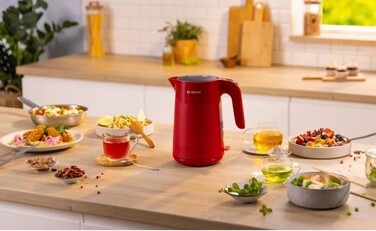 Електричний чайник Bosch MyMoment 1.7л TWK2M164, бездротовий, червоний