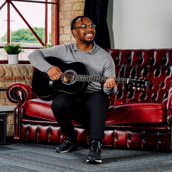 3rd Avenue акустична гітара 4/4 (Western) з металевими струнами, для початківців - 6 місяців безкоштовних уроків, чохол, медіатори та запасні струни – чорного кольору