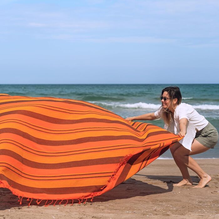 Плед для пікніка MOMOMUS XXL для пляжу та кемпінгу 210x240 см, помаранчевий - складаний, великий, без піску