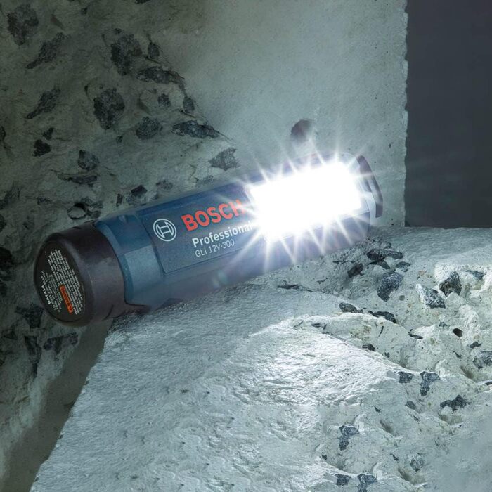 Акумуляторний LED ліхтар Bosch Professional GLI 12V-300, 300 лм, без акумулятора та зарядного, у коробці