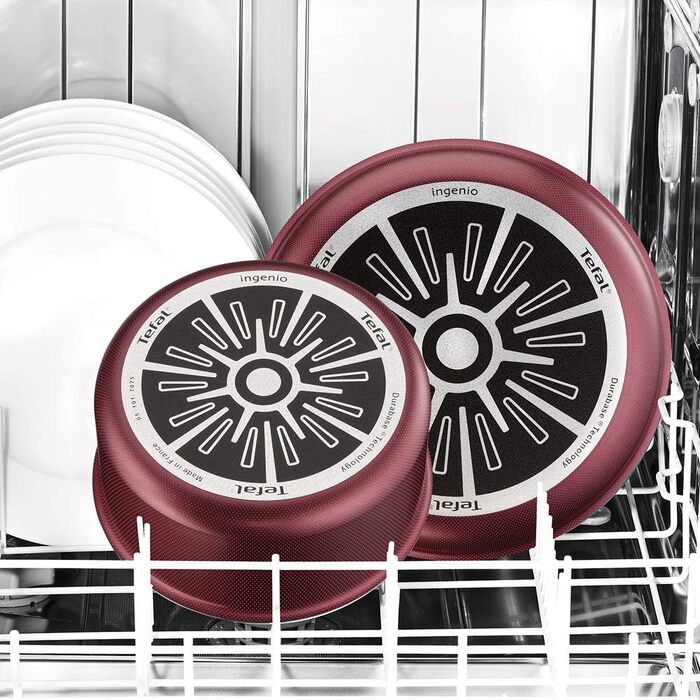 Набір посуду Tefal Ingenio Essential (20 предметів): каструлі, сковорідки, кришки та кухонне приладдя, червоний, для всіх типів плит (крім індукційних) та духовки