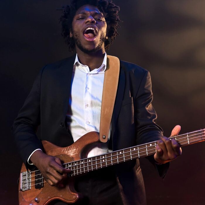 Накладка для гітари Nefelibata з повного нубуку, 76 см, з підкладкою з піни та петлею для кабелю, для акустичної, бас та електрогітари - Хакі