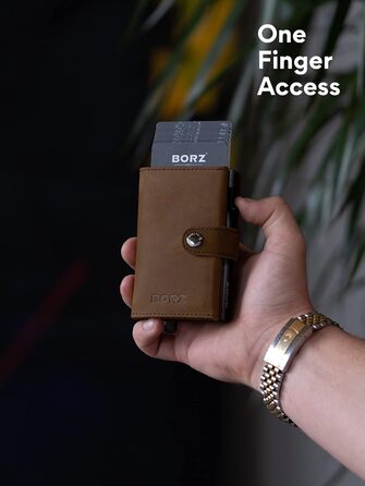 Стильне шкіряне портмоне MAXUS MAGNETIC 2 з відділенням для монет та AirTag, RFID захистом, для карток та грошей, синього кольору