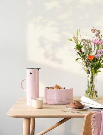 Термос Stelton EM77 - 1 літр, лавандовий колір. З подвійними стінками, для гарячих/холодних напоїв, з скляною вставкою, магнітним затвором, гвинтовою кришкою, вінтажний дизайн