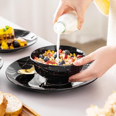 Набір посуду Lovelcasa Sweet Daphne 32-елементний, порцеляновий сервіз з золотим декором для 8 осіб (чорний)