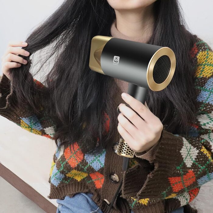 Професійний фен 2000W з 2 режимами температури та 2 швидкостями, насадкою-концентратором, кнопкою холодного повітря для дому, салону краси та подорожей (чорний)