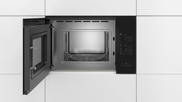 Вбудована мікрохвильова піч Bosch BFL520MB0