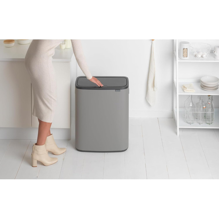 Відро для сміття Brabantia біле, 60 літрів, з внутрішнім відром (сірий мінеральний бетон)