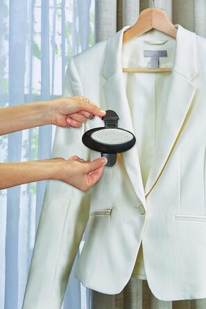 Відпарювач Russell Hobbs VacuSteam™ 28551-56: відпарювач з технологією VacuSteam, 1800W, керамічна підошва, для всіх тканин