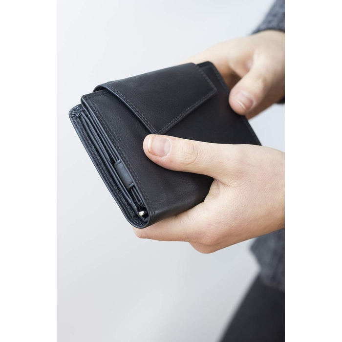 LEAS Ladies' Exchange in portrait format with RFID protection, genuine leather, black Ladies' Collection