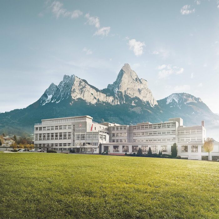 Швейцарський ніж Victorinox Ranger з гравіюванням на замовлення | Подарунок для чоловіків та жінок | День народження | 21 функція