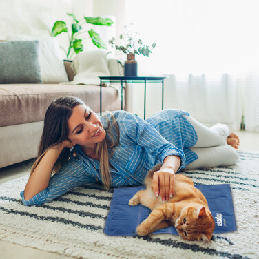 Relaxdays Dark Blue Cooling Mat for Dogs