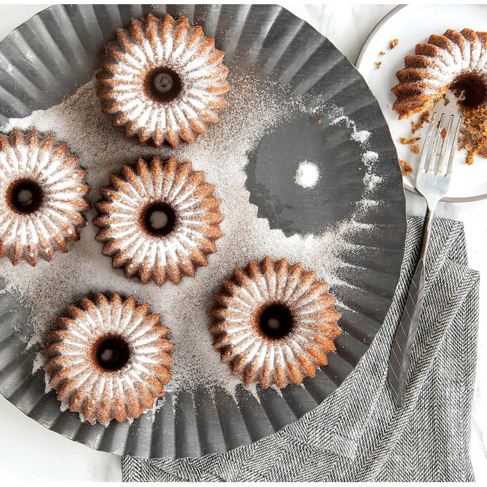 Форма для випічки Bundtlette Pan Nordic Ware, алюміній, золотий, 38 x 22.2 см