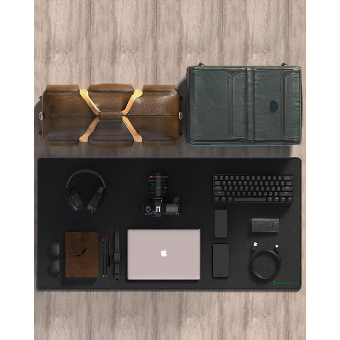 Чорний ігровий килимок Black Shark Gaming Manta P3 XL (900x400 мм) - вологостійкий, з антиковзною основою