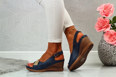 Жіночі літні босоніжки на платформі IN-BOOTS, розмір 37