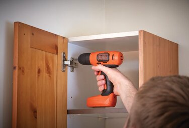 Акумуляторний шурупокрут Black+Decker 7,2 В BDCD8