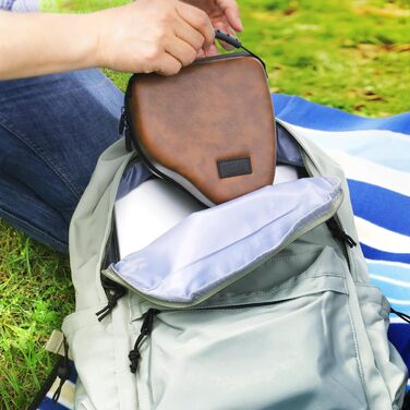 Чохол для DSLR-камери USA Gear з жорсткою обшивкою, захистом Eva, швидким доступом, м'яким інтер'єром та гумовим руків'ям (колір коричневий, веганська шкіра)