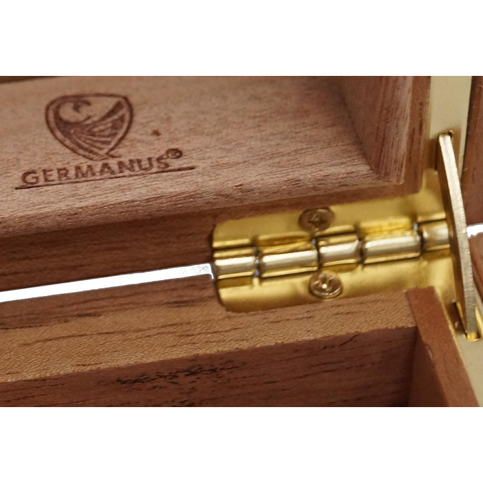 HUMIDOR GERMANUS Mensalla Classic - вологозбережувальний контейнер для тютюну