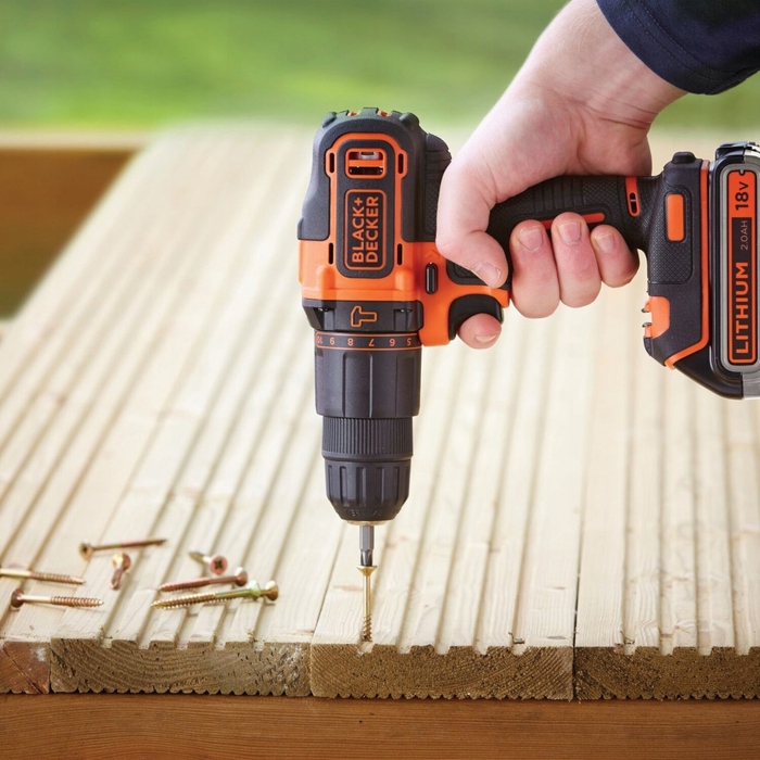 Акумуляторний шурупокрут Black+Decker 18 В BDCHD18K1B2