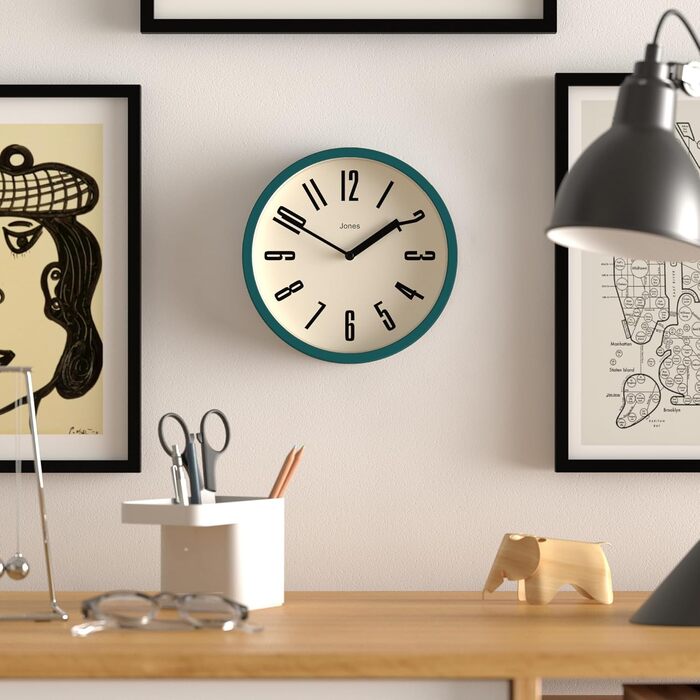 JONES CLOCKS® Hot Tub Wall Clock | Small Retro Round Clock | 20cm | Easy-to-read numbers | Ideal for kitchen, office, kids' room or any small room (Dark Green)