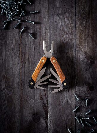 Мультитул Gentlemen's Hardware з нержавіючої сталі та дерева, 3,5x10x2,3 см, GEN627UK