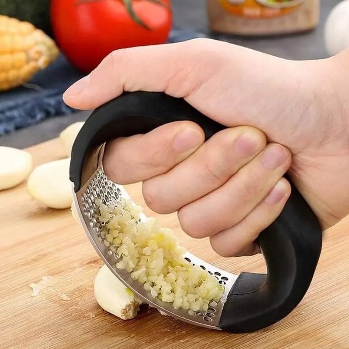 Ручний прес-витискач для часнику