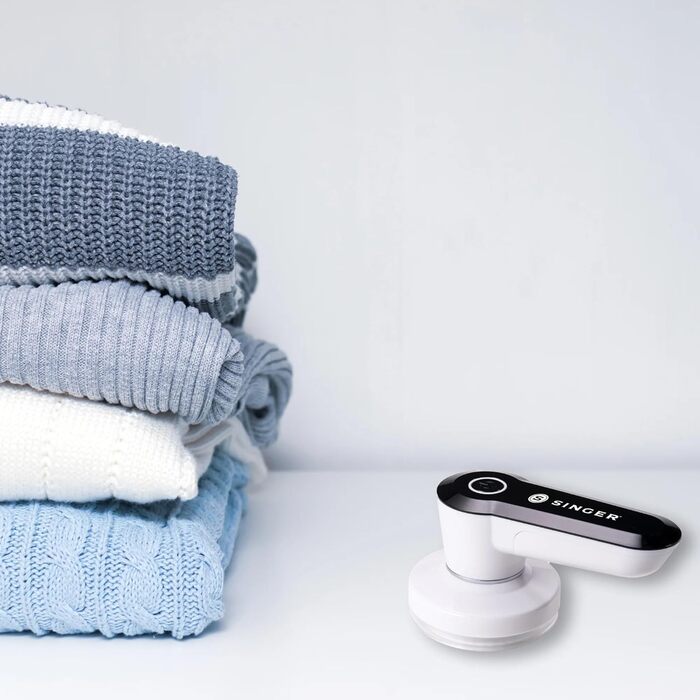 SINGER Компактний видалення ворсу та клубочків, портативний, на батарейках, з 3 лезами з нержавіючої сталі та знімним контейнером для ворсу