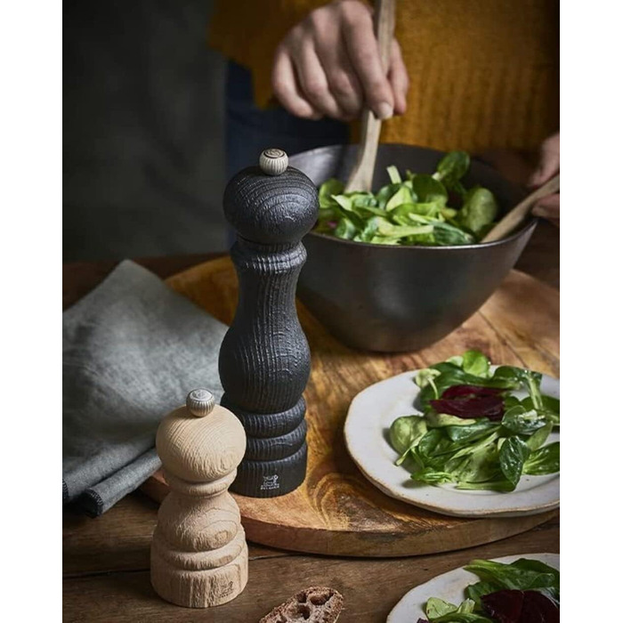 Перецьмолка Peugeot Bistro 10 см, графіт, класичне регулювання, дерево, сертифікат PEFC, з чорним перцем